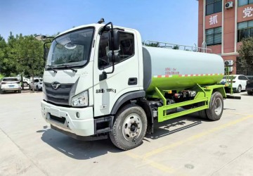 福田领航ES5绿化洒水车