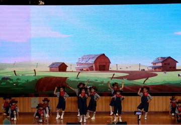 光明路小学2025级大班毕业典礼